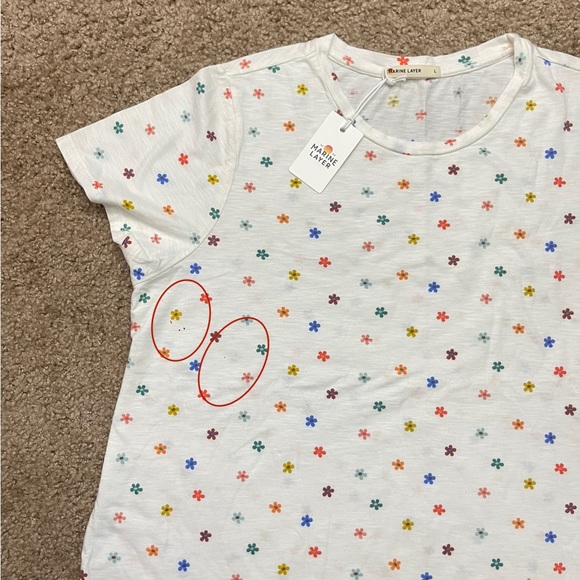 Marine Layer Swing Crew Tee in Multi Daisy Print - Picture 3 of 7